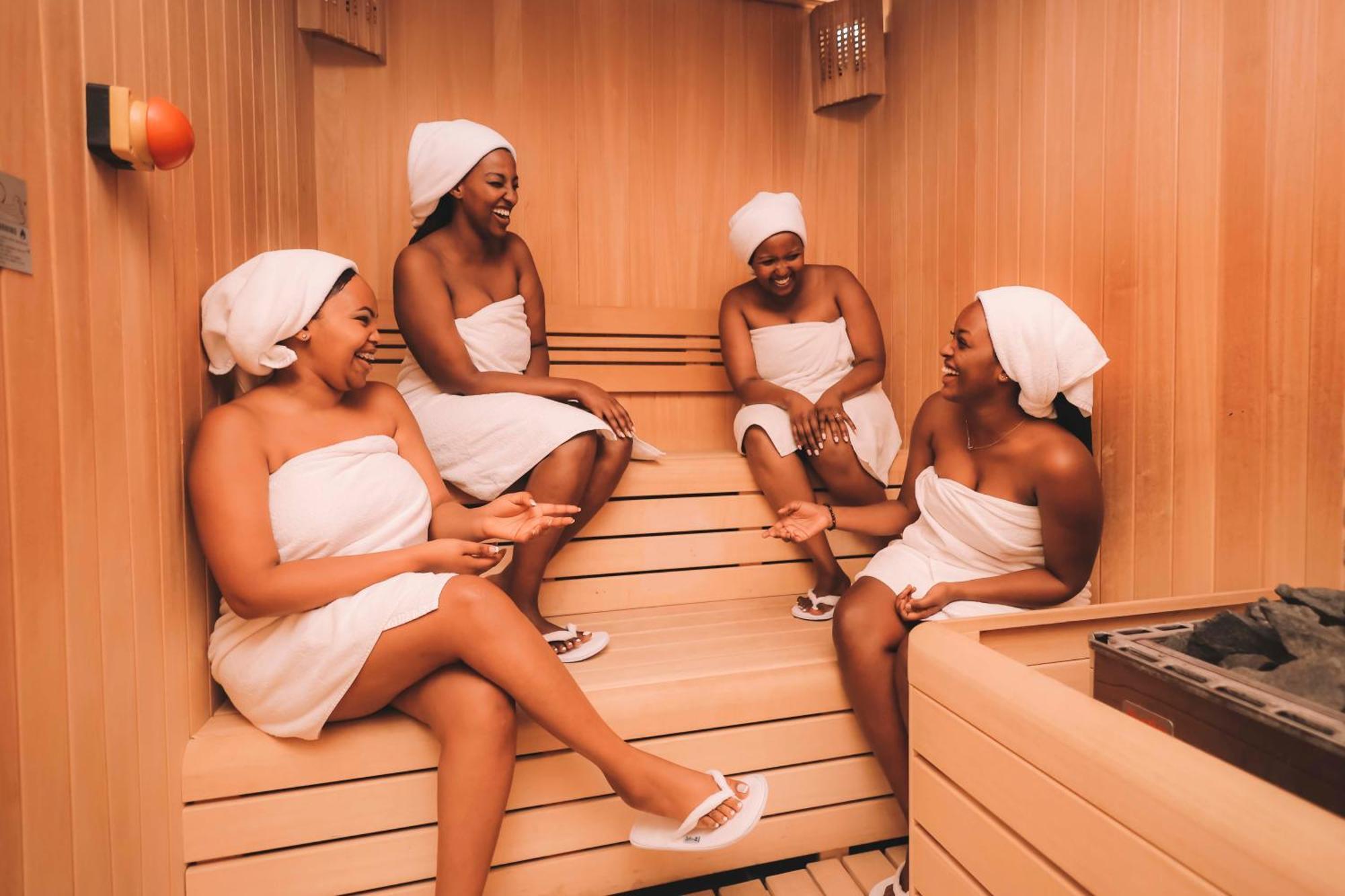 فندق ومركز مؤتمرات راديسون بلو كيغالي المظهر الخارجي الصورة Sauna
